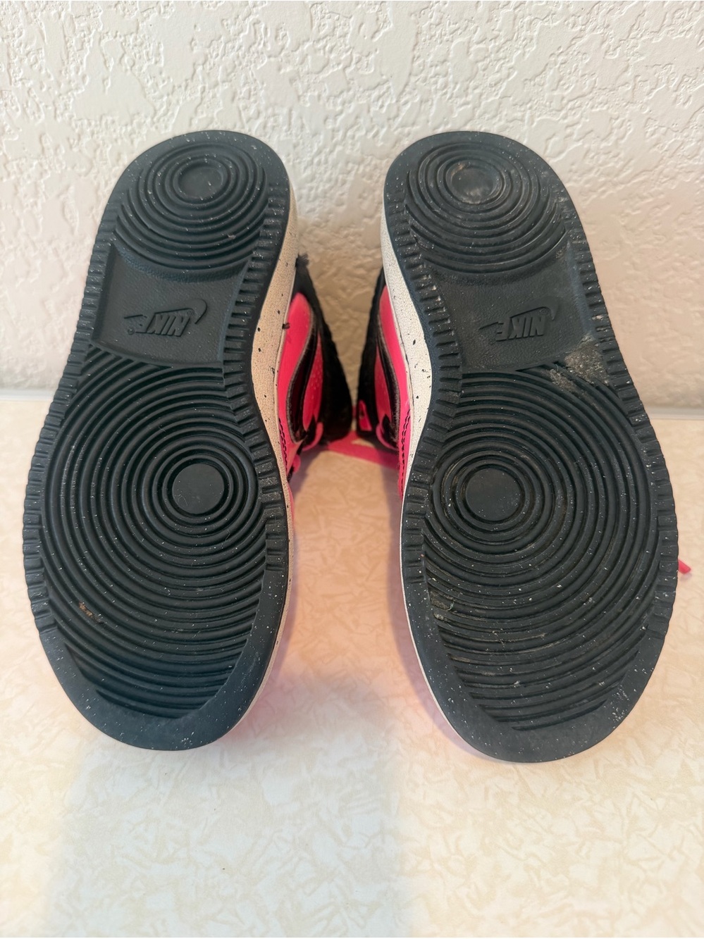 Pink Nike High tops size 12c - Picture 5 of 9
